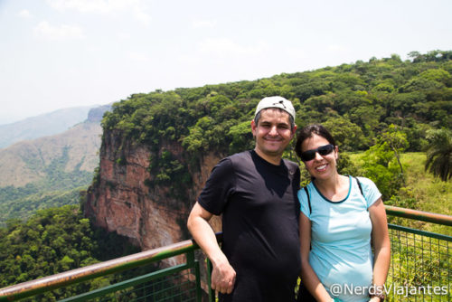 Vídeo Morro dos Ventos, passeio na Chapada dos Guimarães - Mato Grosso - Brasil