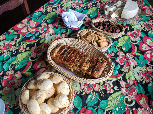 Lanche no Santuário do Caraça - Minas Gerais